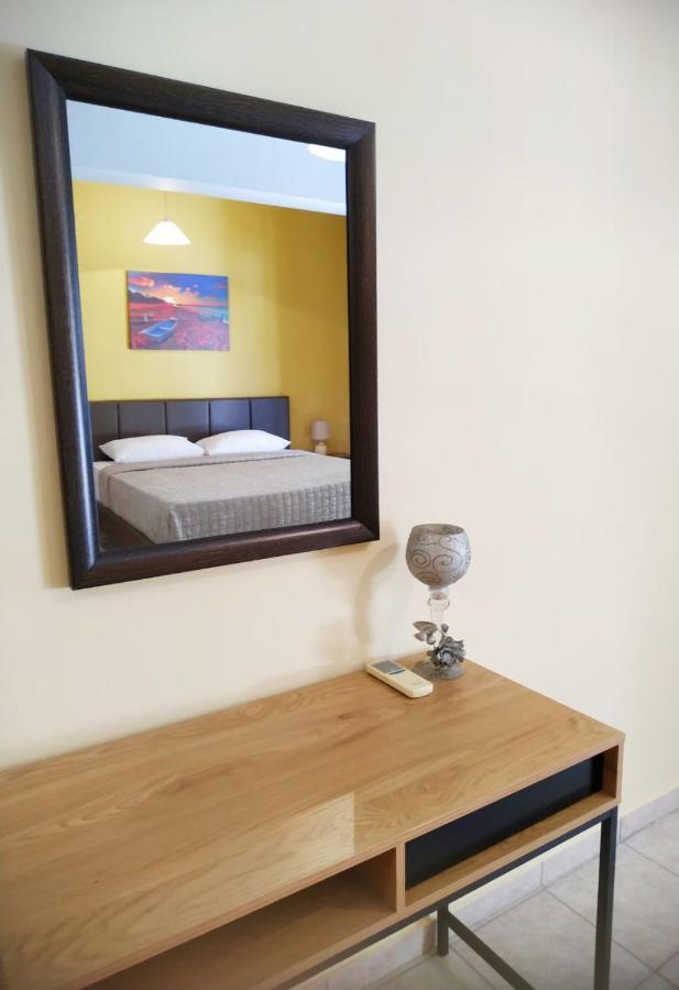 Oscar Studio Kalamata City Centre Luaran gambar